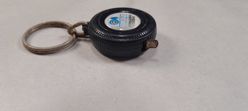 Hercules Retreading Systems Car Tire Retro Plastic Keychain with Measuring Tape - Picture 2 of 5