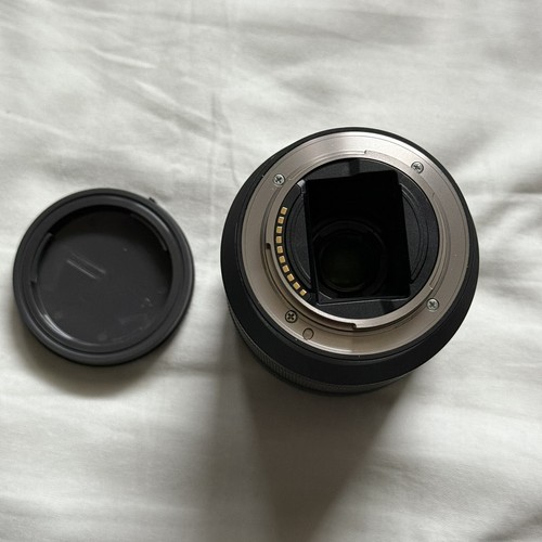 Sony SEL 28-70mm F/3.5-5.6 OSS Lens Excellent condition ✨ - Picture 8 of 8
