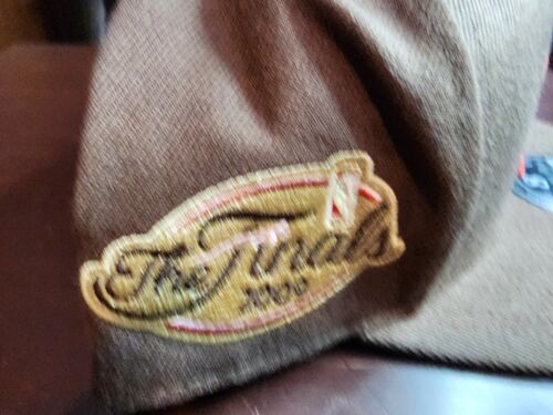 MITCHELL & NESS LA LAKERS 2009 NBA FINALS FITTED HAT BROWN RED PINK Size 8 NOS - Picture 3 of 16