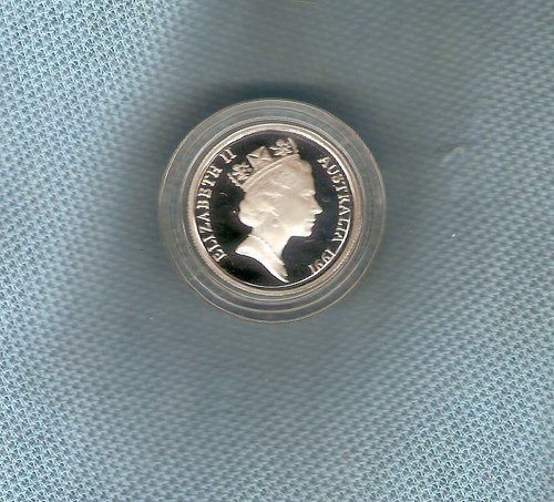 #D164. STERLING SILVER 1991 ENCAPSULATED 5  CENT PROOF COIN - Picture 2 of 2