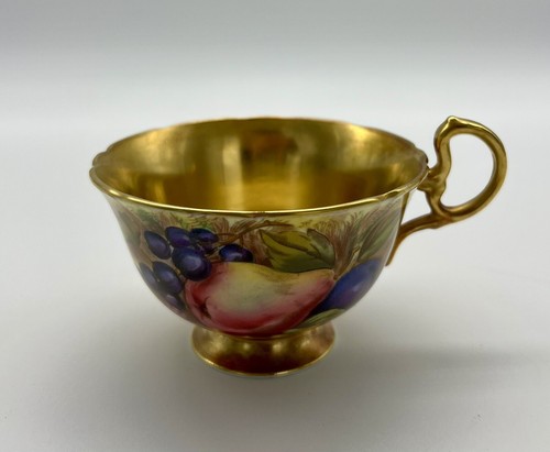 Aynsley Bone China Orchard Fruits C746 Cup 2-1/4" x 3-3/4"