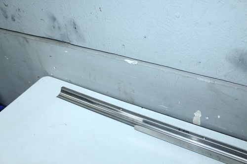 Mercedes SL SLC W107 R107 Chromleiste Einstiegsleiste leiste rechts - Picture 4 of 6
