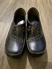 Spring Step L'Artiste Burbank Women's Black Floral Leather Slip-On Shoes 40