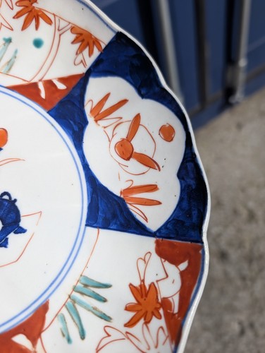 Antiker japanischer Imari Teller handbemalt Hase Kaninchen Blumen gewellter Rand - Bild 12 von 21