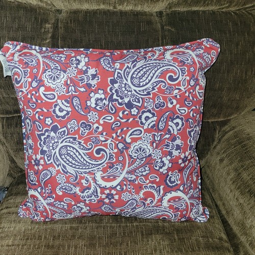 Pair Stratford Outdoor Pillows Paisley Print Red Purple White Weather Resistant - Picture 7 of 8