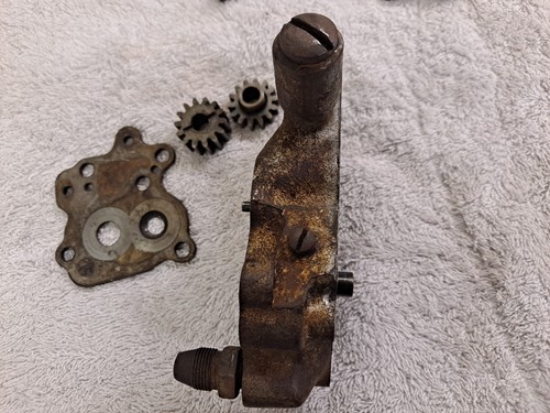 1941 Only Harley Knucklehead EL FL OEM Engine Motor Oil Pump - Picture 4 of 13