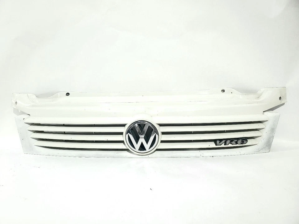 Volkswagen Eurovan Rialta 1999 2000 OEM blanco parrilla superior e inferior tiene desgaste Foto 2 de 4