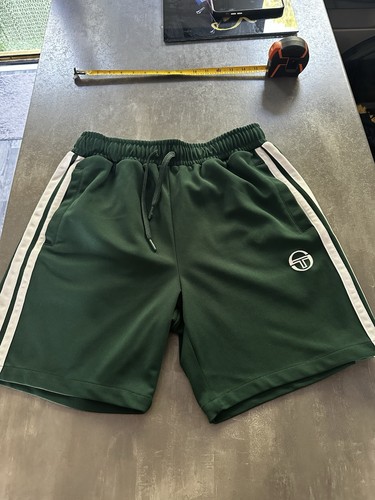 retro sergio tacchini Sweat Shorts Medium dunkelgrün weiß 80er Casuals Vintage
