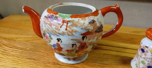 Vintage Japanese Porcelain Geisha Ware, Salt and pepper, tea pot - Picture 13 of 19