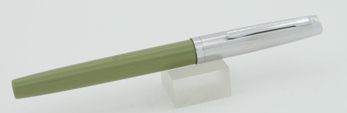 Esterbrook M2 Green w/Chrome Cap Aerometric Fountain Pen -9550 XFine Nib -1950's - Picture 2 of 7