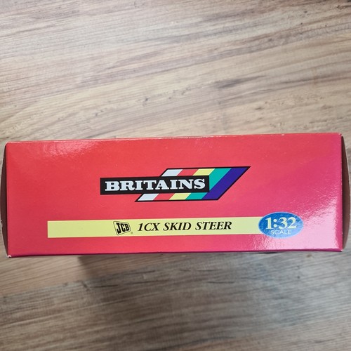  JCB 1CX SKID STEER 1:32 NO. 09453 ORIGINAL BOX Britain's  Authentic Farm models - Picture 5 of 17