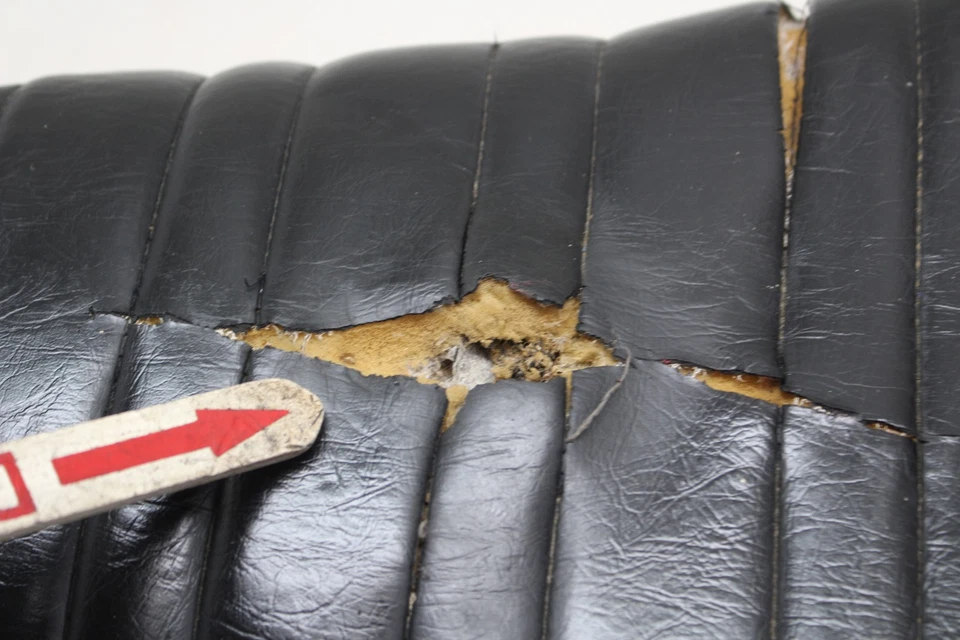 81-83 KAWASAKI KZ1100A SHAFT FRONT REAR SEAT SADDLE — 第 3/4 张图片