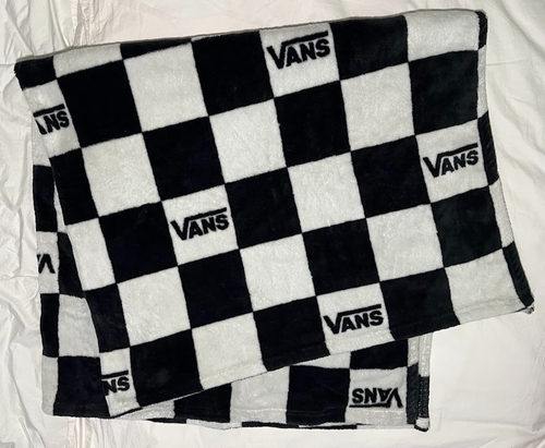 Vans Off The Wall Fleece Throw Blanket Skate Black White Checker Square 50x60 - Picture 2 of 3