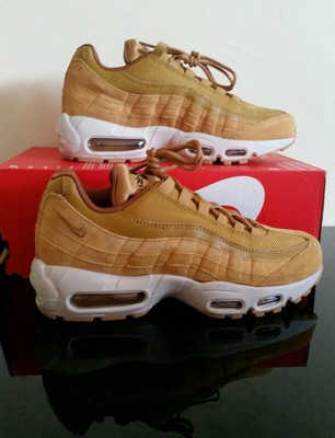 aj2018700