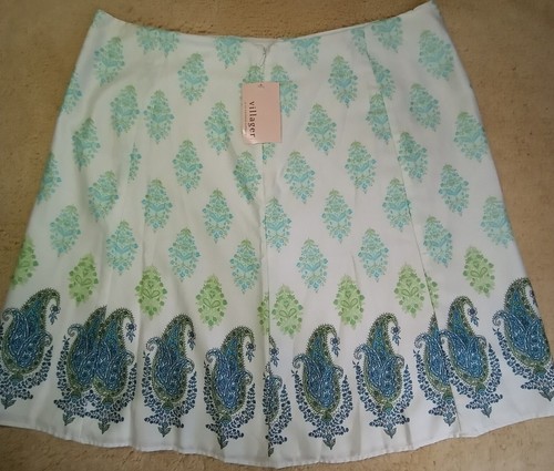 Villager By Liz Claiborne Women's Sz.18 White With Floral & Paisley Print Skirt - Picture 3 of 8