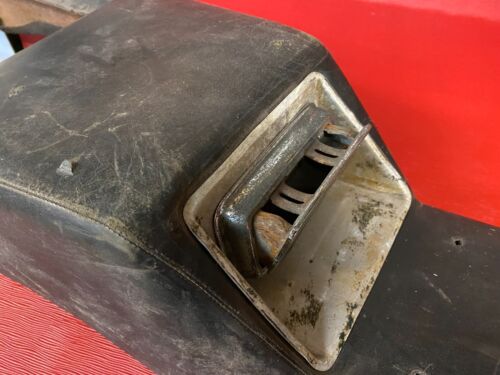 Aston Martin Classic DBS 1968/9 Console centrale originale usata posacenere posteriore - Foto 4 di 5