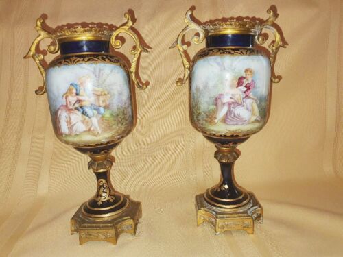 Amazing Pair Sevres Cobalt Blue portrait vases/urns-Signed and marked. - Picture 8 of 12