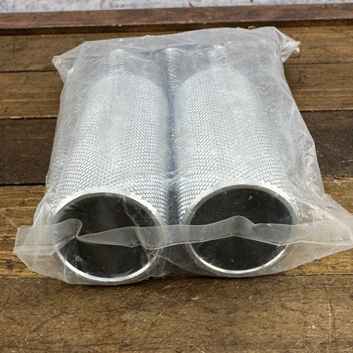 Pac Man BMX Axle Pegs 3/8 Old School BMX NOS Deep Socket Steel Chrome For GT - Picture 5 of 9