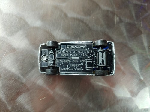 Matchbox Car Vauxhall Astra GTE - Diecast White Playworn 1985 - Picture 8 of 8
