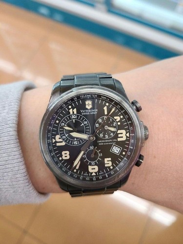 Victorinox Swiss Army Quartz INFANTRY VINTAGE Black Used Excellent++ Japan F/S - Picture 8 of 9