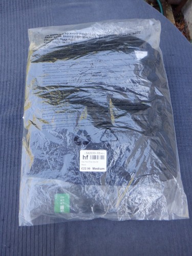 Schwarzes SLAZENGER Poloshirt Größe M - Neu in OVP - Bild 7 von 8