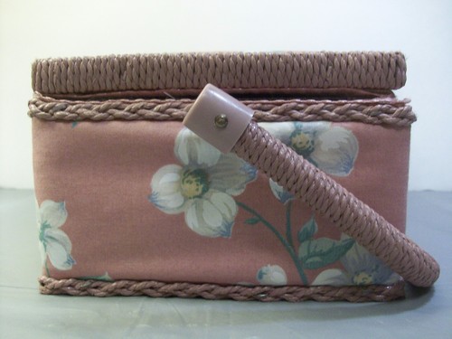 Cloth Sewing Basket Storage Box Organizer Pink with White Flowers Wicker Trim - Picture 7 of 11