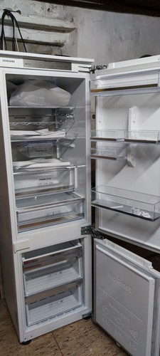 Samsung BRB260189WW/EF 256L Kühl-Gefrierkombination - Weiß - Bild 5 von 7