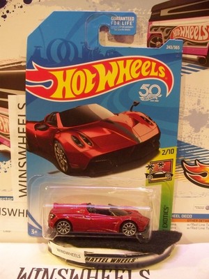 2018 Hot Wheels #243 HW Exotics '17 Pagani Huayra Roadster 2018 Hot Wheels #243 HW Exotics '17 Pagani Huayra Roadster