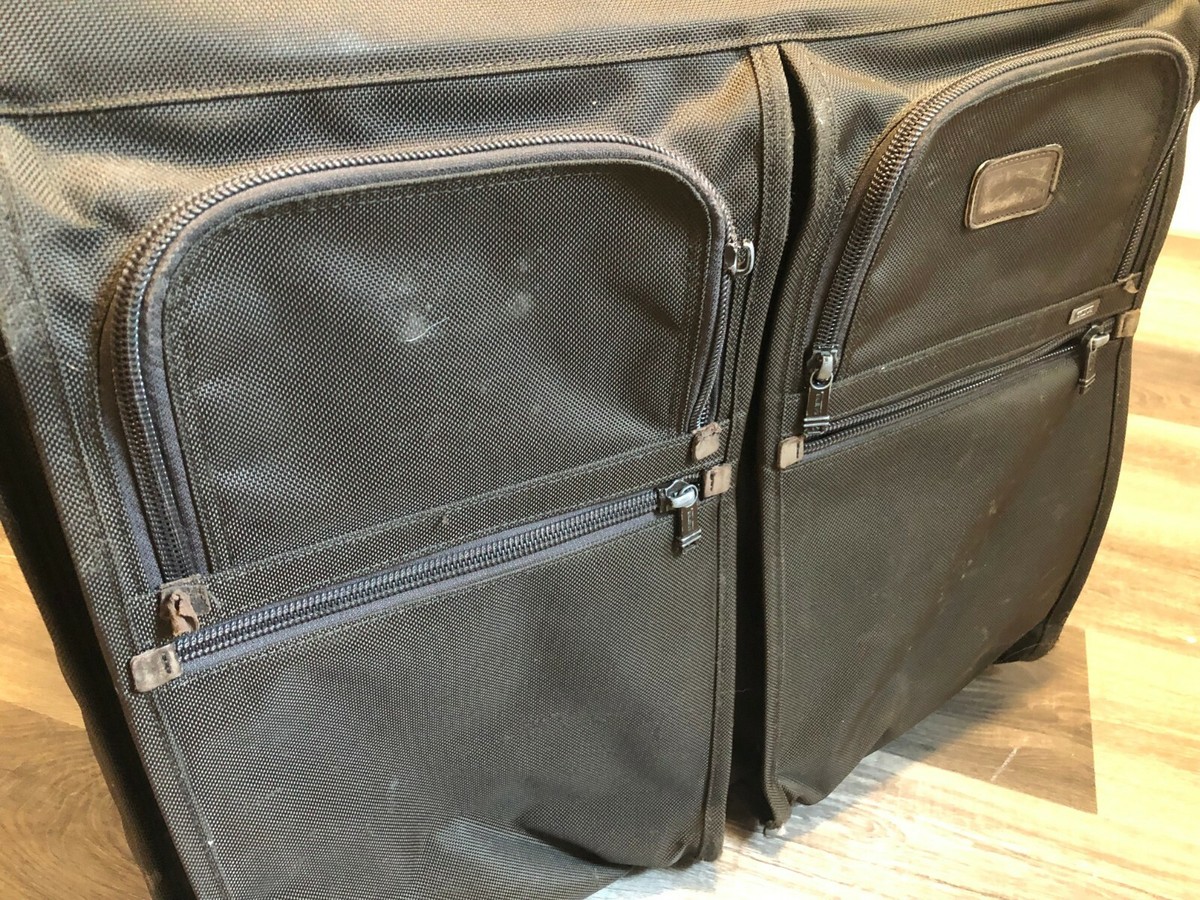 TUMI ガーメントバッグ オリーブグリーン TUMI ガーメントバッグ オリーブグリーン 楽天市場】【最大48倍