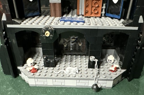 LEGO Der Herr der Ringe Turm von Orthanc kein Handbuch keine Minifiguren wie abgebildet - Bild 11 von 14