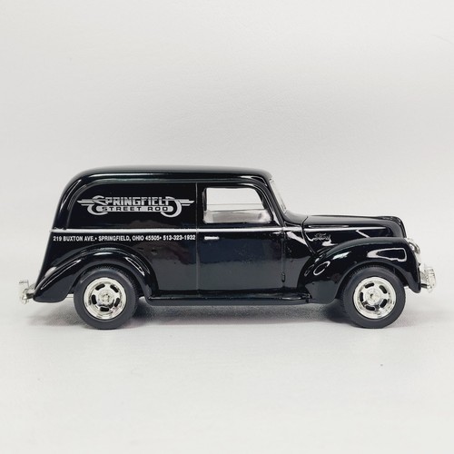 Liberty Classics 1940 Ford Sedan Delivery Street Rod 1/25 Die Cast Coin Bank NIB - Picture 4 of 12
