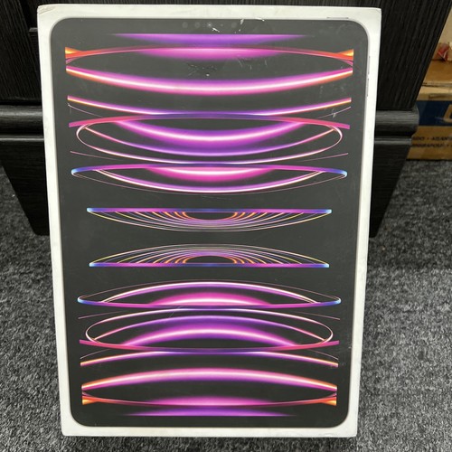 Apple iPad Pro 11 (4th Gen.) 1TB Unlocked Space Grey Brand New Sealed.