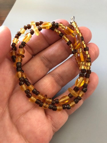 Bonito collar de garganta - Imagen 3 de 3