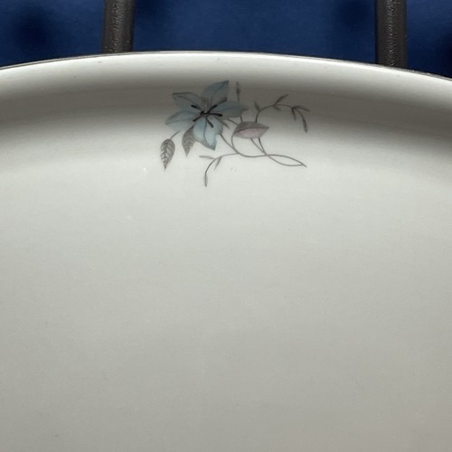 Royal Heiden Fantasy (smooth Edge) 14-1/4” Oval Serving Platter Blue Flowers - Picture 2 of 10