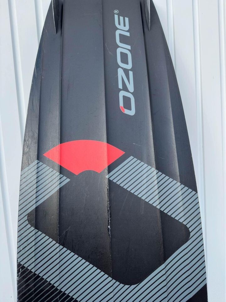 Ozone Torque V2 138x42 Kiteboard eBay