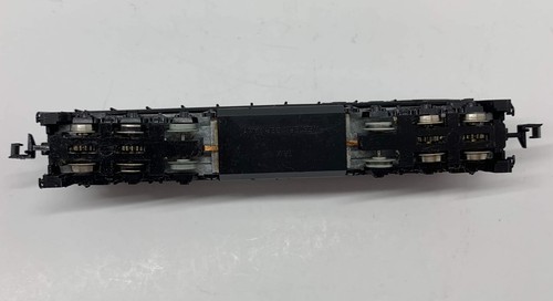 N Minitrix U28C Diesel Locomotive Railroad Train Norfolk Southern NS #8126 - Picture 8 of 11