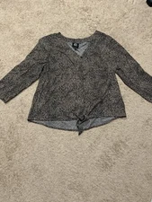 Bobeau Womens Shirt Size Medium Animal Print Tie Front Button Down