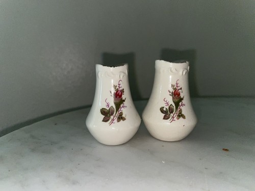 Vintage Rose Bud Salt & Pepper Shaker Set, 2 1/4" with Stoppers - Picture 3 of 4
