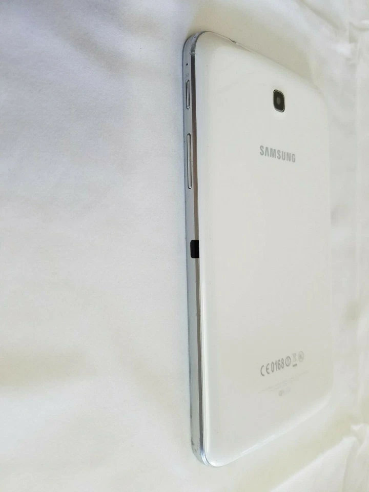 White Back Cover Replacement Part For Samsung Galaxy Tab 3 T210R Tablet - Image 3 of 4