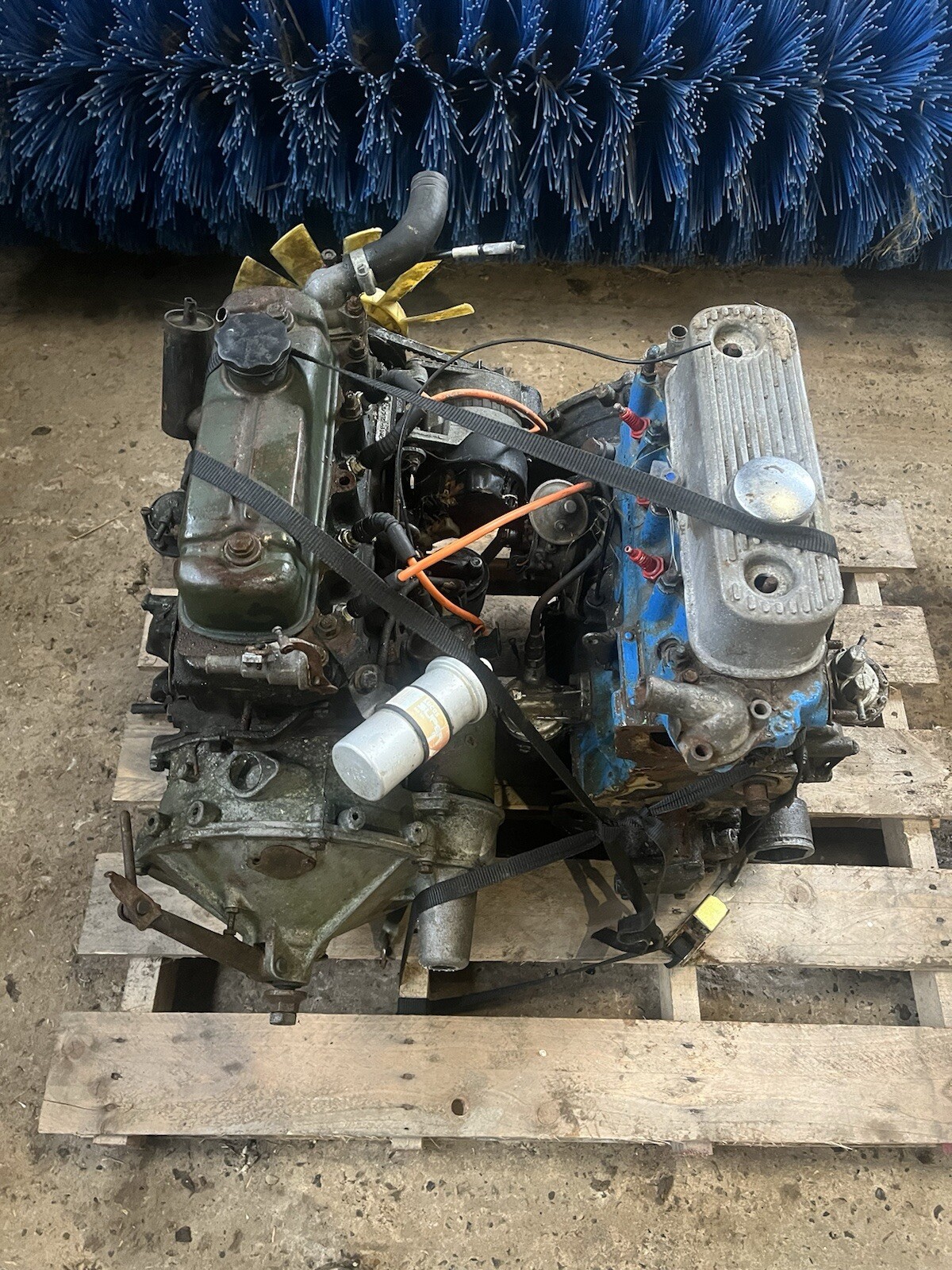 Picture 1 of 9
