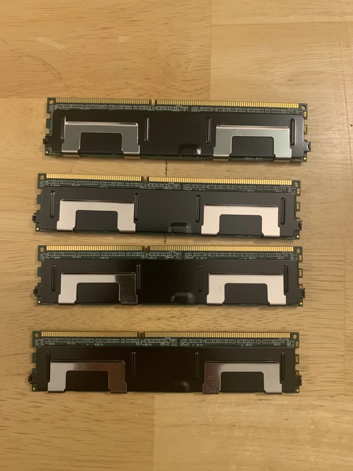 Lot of 4 x 8GB Edge 8GE613604 DDR3 ECC Registered RDIMM PC3-10600R Server RAM - Image 2 of 2