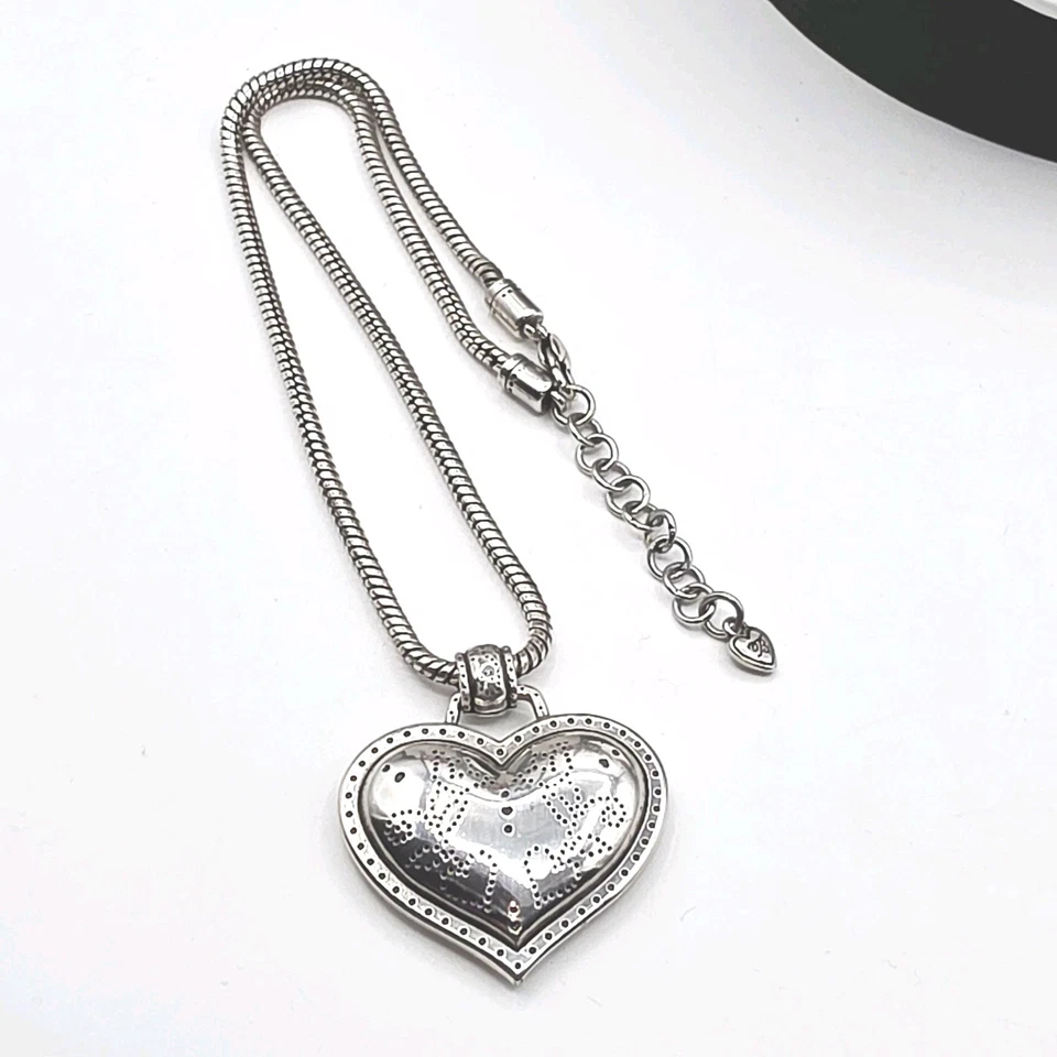 "Colgante corazón grande retirado Brighton Coeur D'Alene 18-20"" cadena serpiente declaración"  Foto 2 de 4