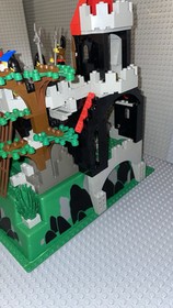 LEGO Castle 6082 Fire Breathing Fortress Released 1993 .100% complete