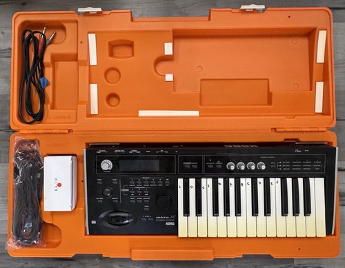 Korg micro X Synthesizer/Controller With Carrying Case and Cables - Picture 2 of 12