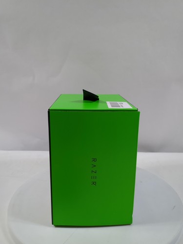 Razer Seiren X Usb Streaming Microphone: Professional Grade - Built-in Shock - Picture 2 of 5