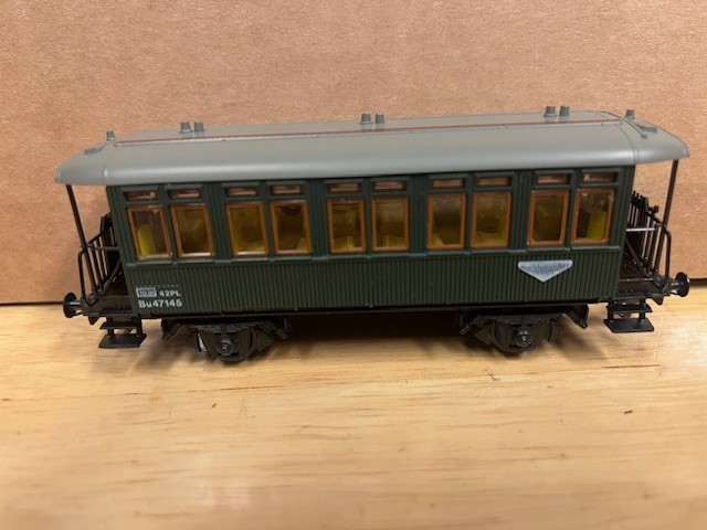 Picture 3 of 8