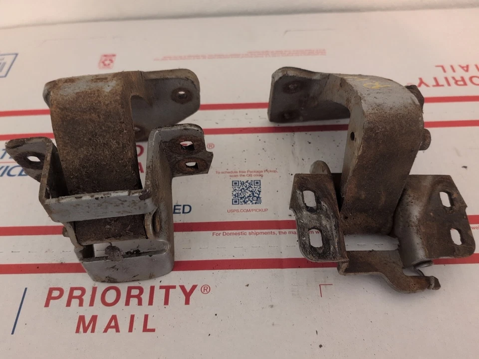 Par de bisagras de puerta derecha Buick Riviera 1963 1964 Foto 3 de 4