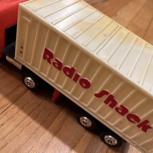 Camión remolque tractor Radio Shack sin probar sin control remoto Tandy años 70 coleccionable - Imagen 2 de 11