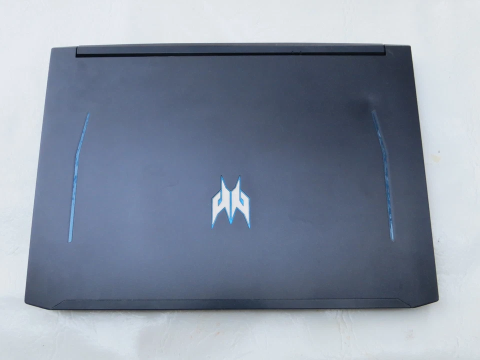Acer Predator Helios 300 Gaming Laptop i7-10750 RTX2060 144hz 16GB RAM 1.5TB SSD - Image 4 of 4