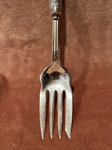 STERLING GRIFF FLEISCH SERVIERGABEL REPOUSSE MUSTER ROSEN 8,25" - Bild 3 von 8
